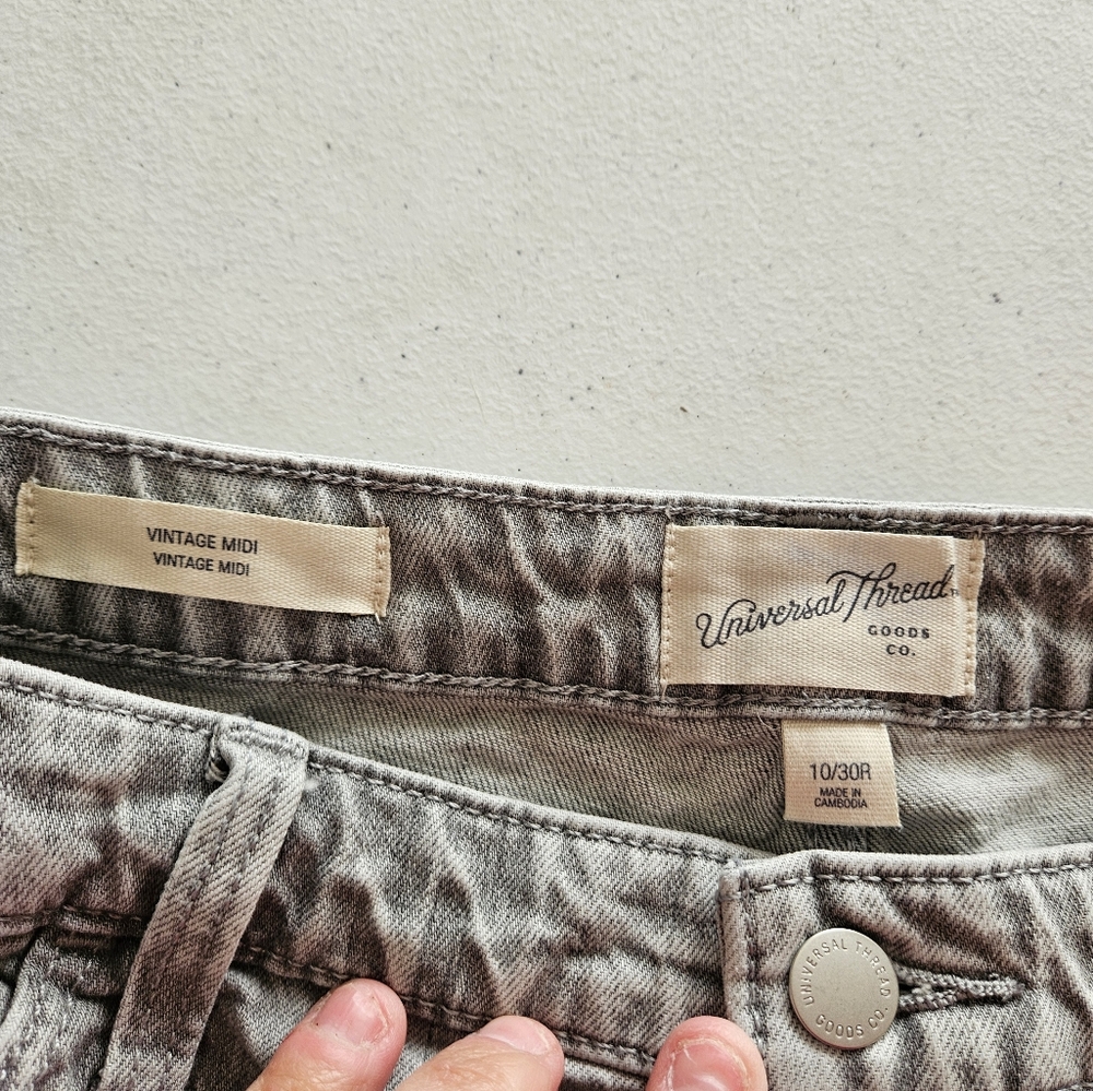 Universal thread size 10